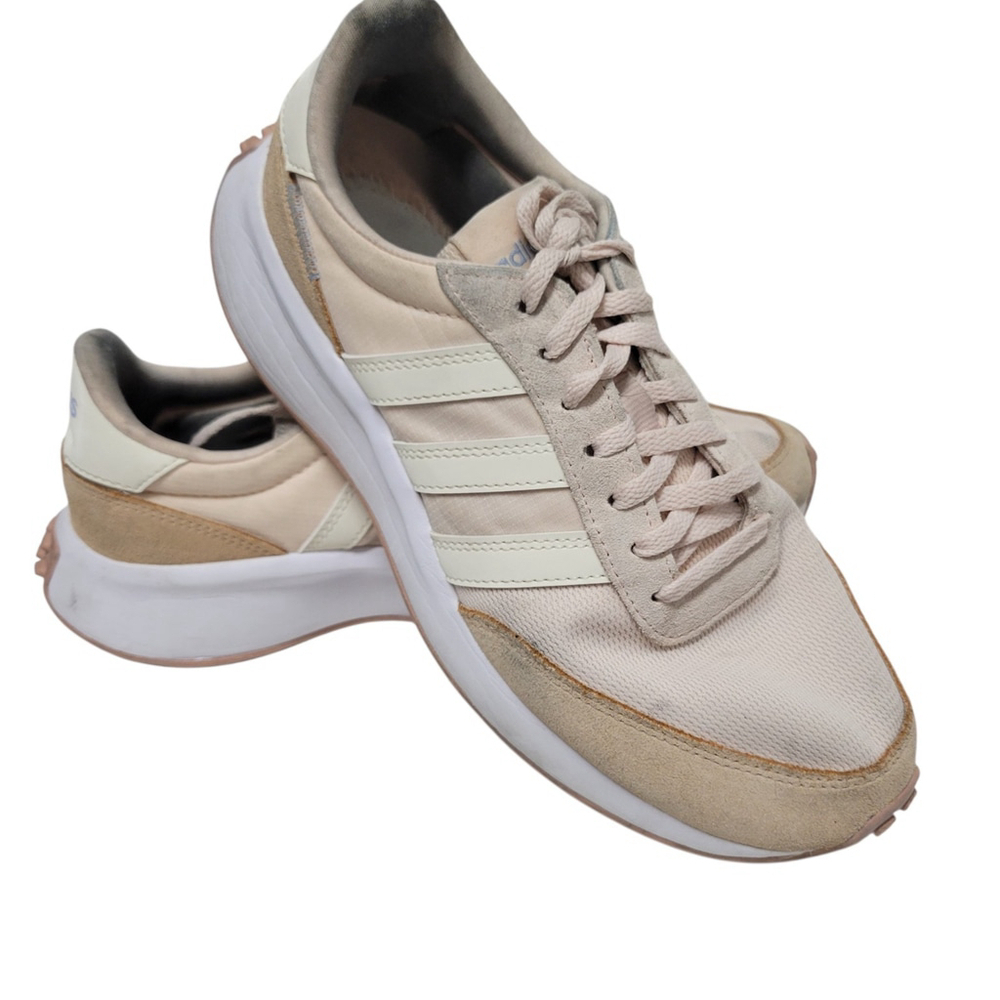 Adidas Women's Athletic Running Shoes Style AHP7858 Size 8 ****Missing Lining***